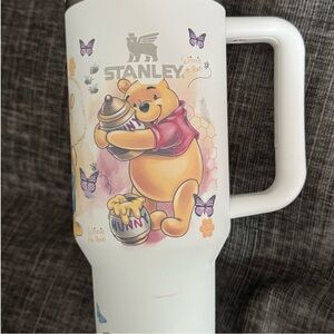 Stanley Winnie the Pooh 40oz